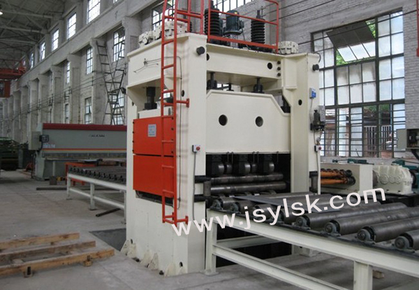 四重式校(xiào)平機