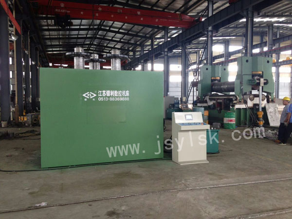 型材(cai)彎曲機