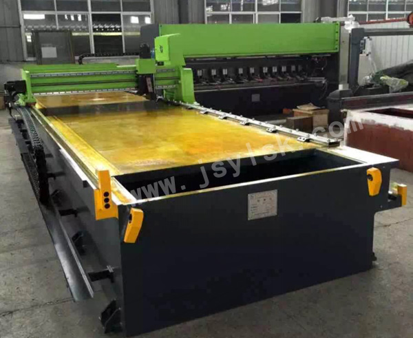 卧(wò)式數控(kong)高速刨(pao)槽機