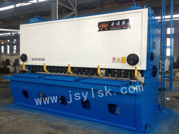 QC11Y-40*4000剪闆(pan)機