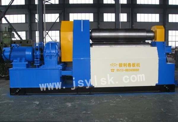 四輥(gǔn)卷闆機(jī)