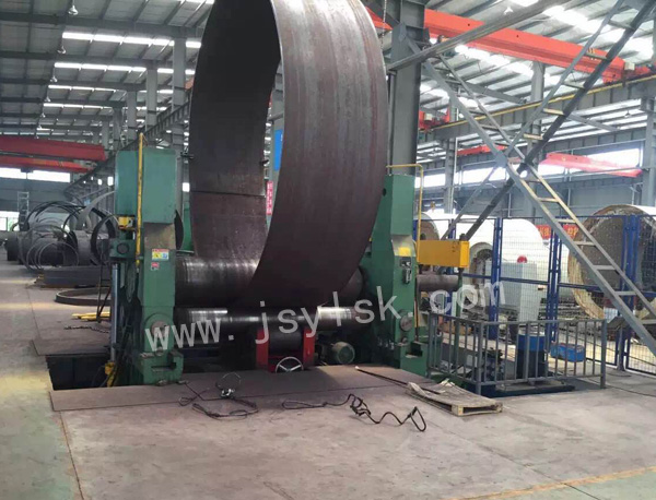 中小型(xing)上輥萬能式卷(juan)闆機