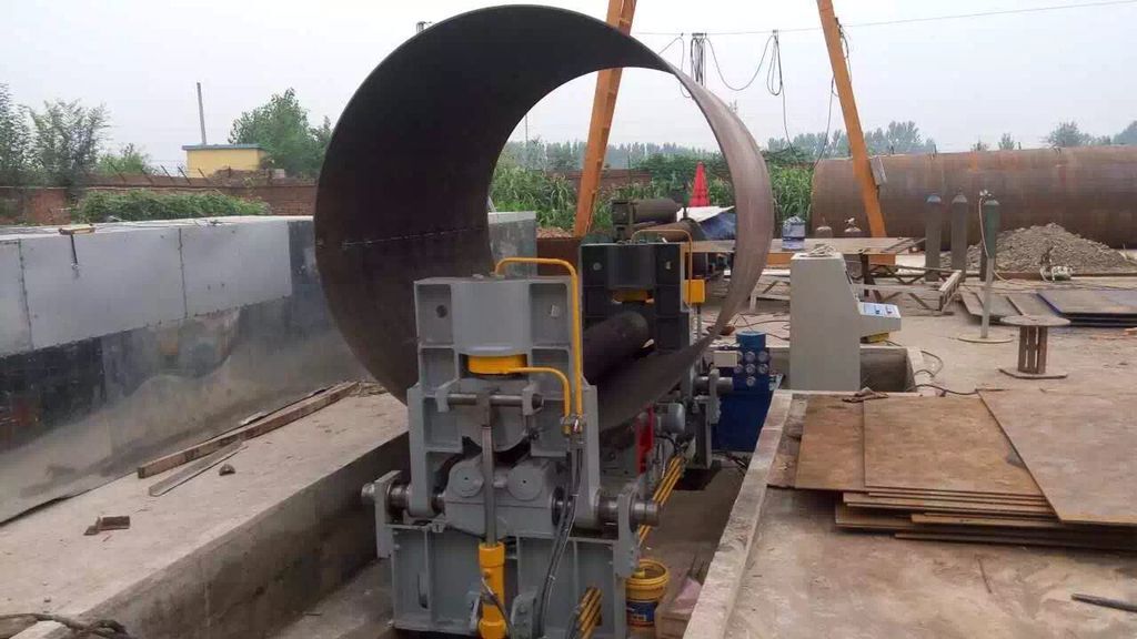 銀利(li)卷闆機(ji)