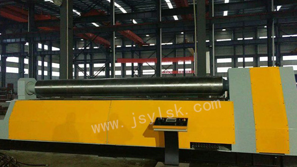 四(sì)輥卷闆機