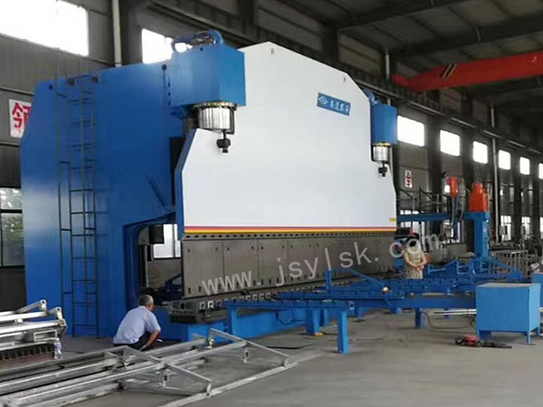 WE67K-1600/8000大(dà)型折彎機(ji)