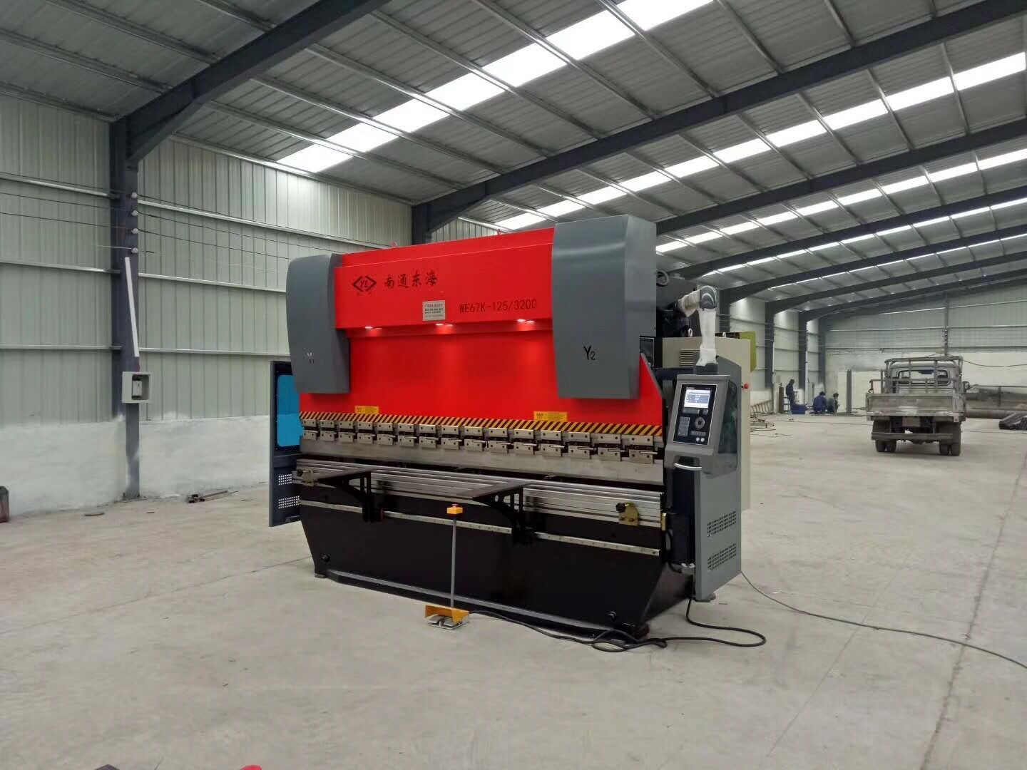 東海數控折彎(wan)機