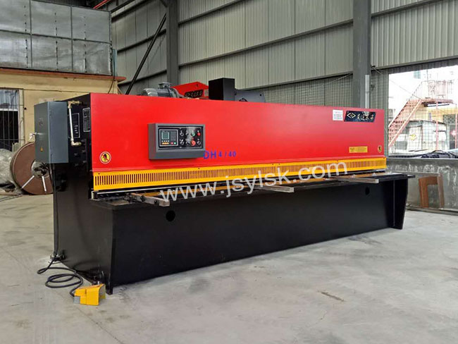 QC12Y-4*4000液壓剪(jian)闆機