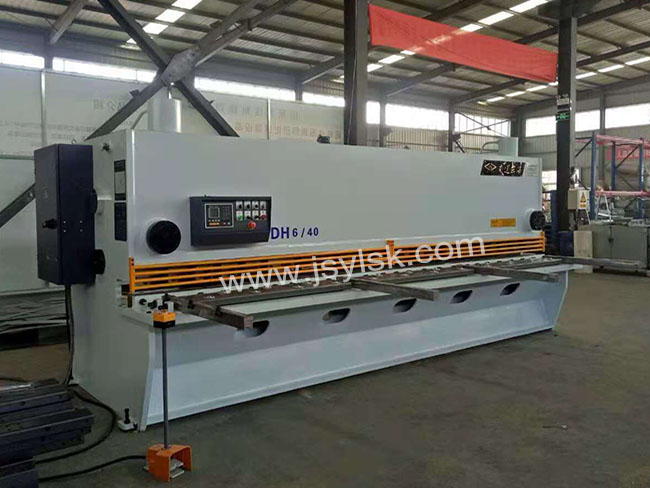QC11Y-6*4000液壓剪(jian)闆機