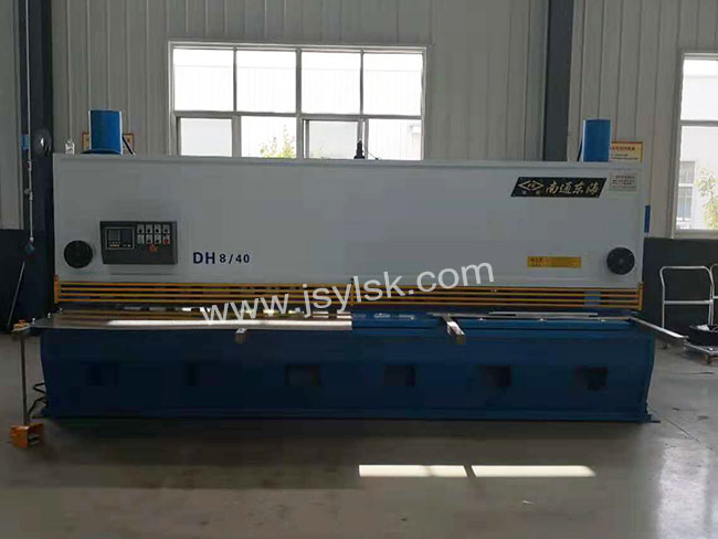 QC11Y-8*4000液壓剪闆(pan)機