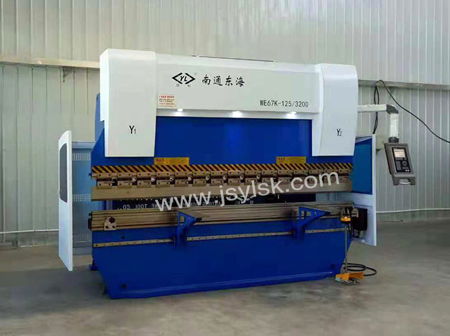 WE67K-125/3200數控(kòng)折彎機