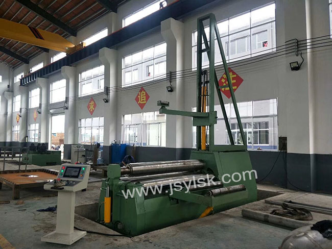 四輥卷(juan)闆機