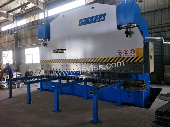 WE67K-1000/6000大(dà)型折彎機(ji)
