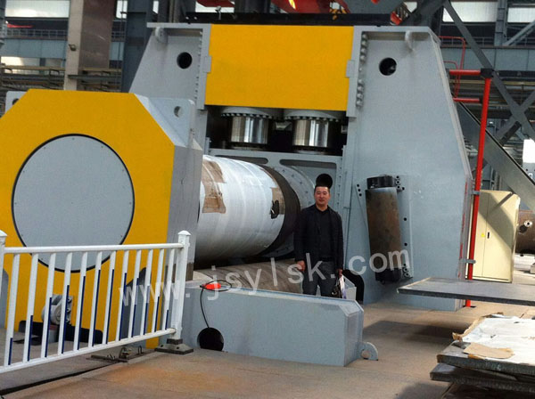 水平下(xià)調式卷闆機