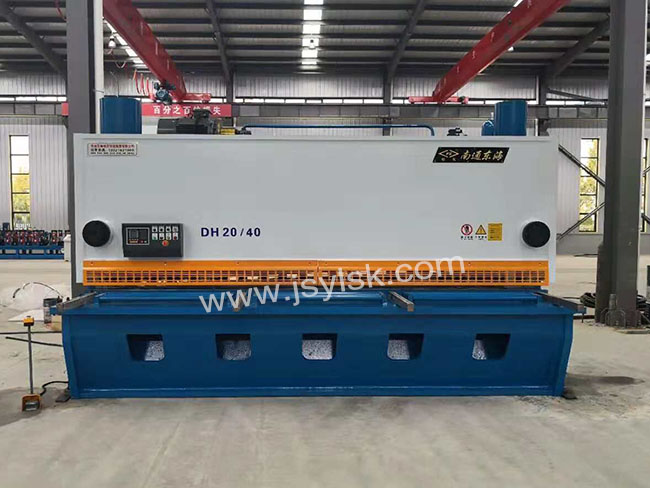 QC11Y-20*4000液壓剪(jiǎn)闆機